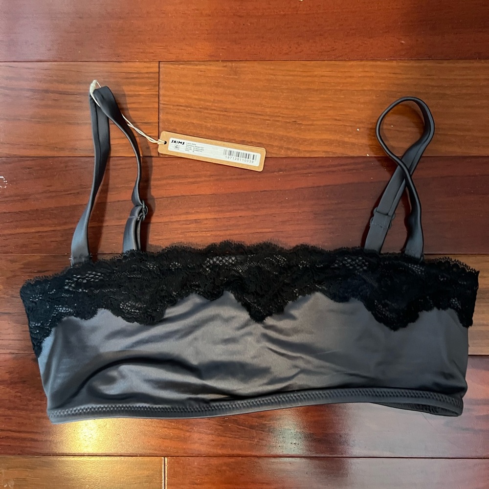 SKIMS Charcoal Lace Bandeau